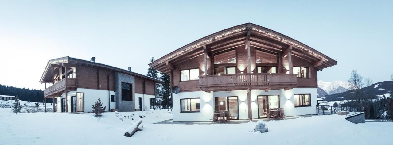 Zeitfrei Chalet Apartments Fieberbrunn Bagian luar foto