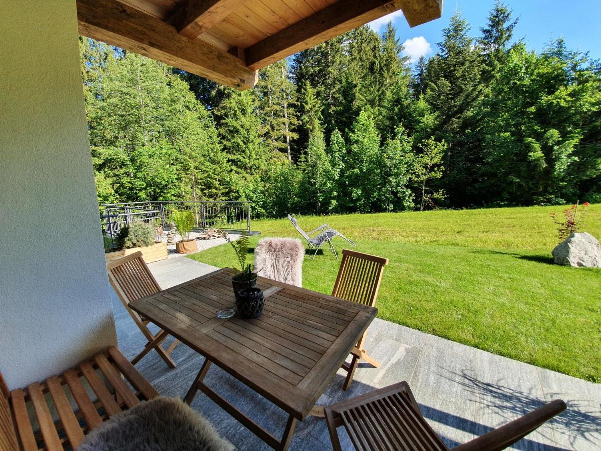 Zeitfrei Chalet Apartments Fieberbrunn Bagian luar foto