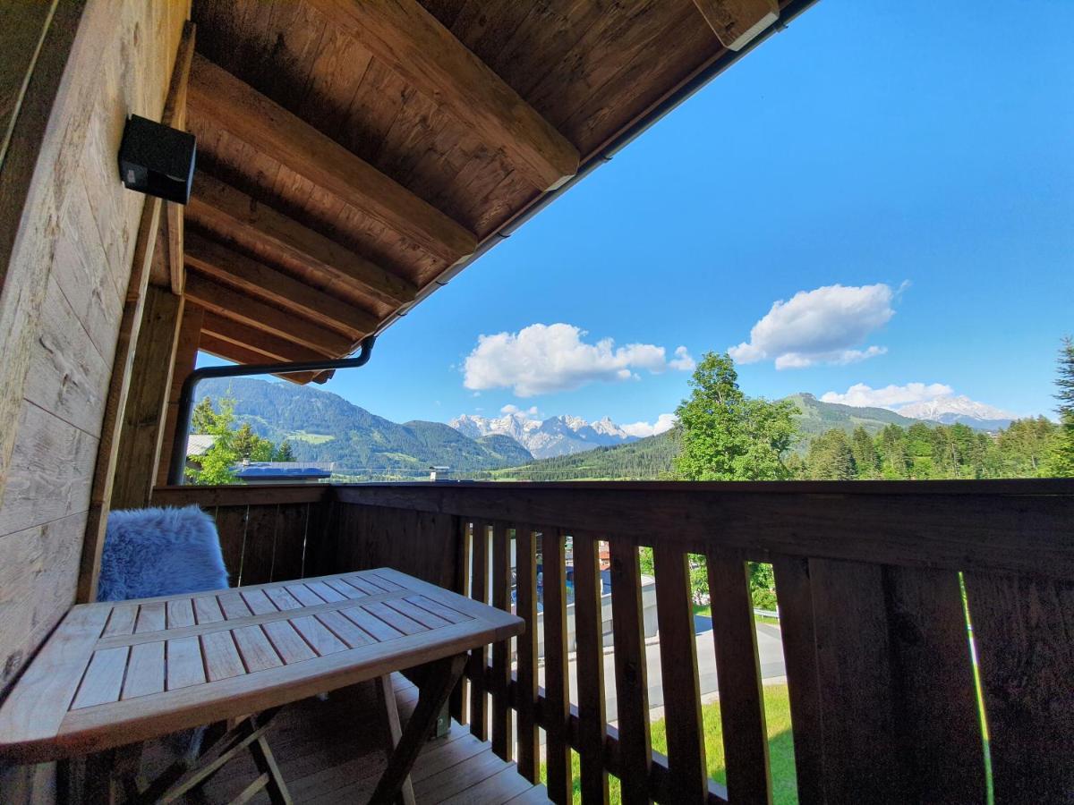 Zeitfrei Chalet Apartments Fieberbrunn Bagian luar foto
