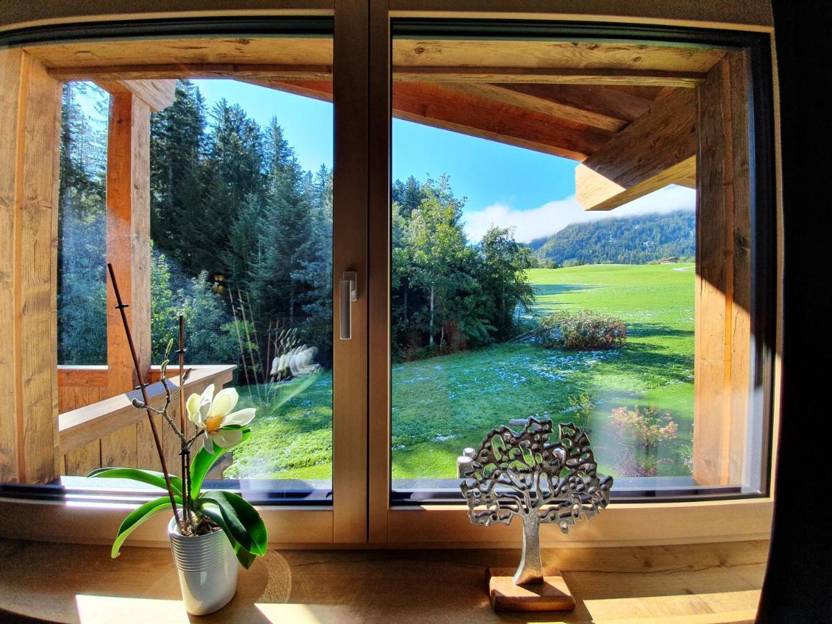 Zeitfrei Chalet Apartments Fieberbrunn Bagian luar foto