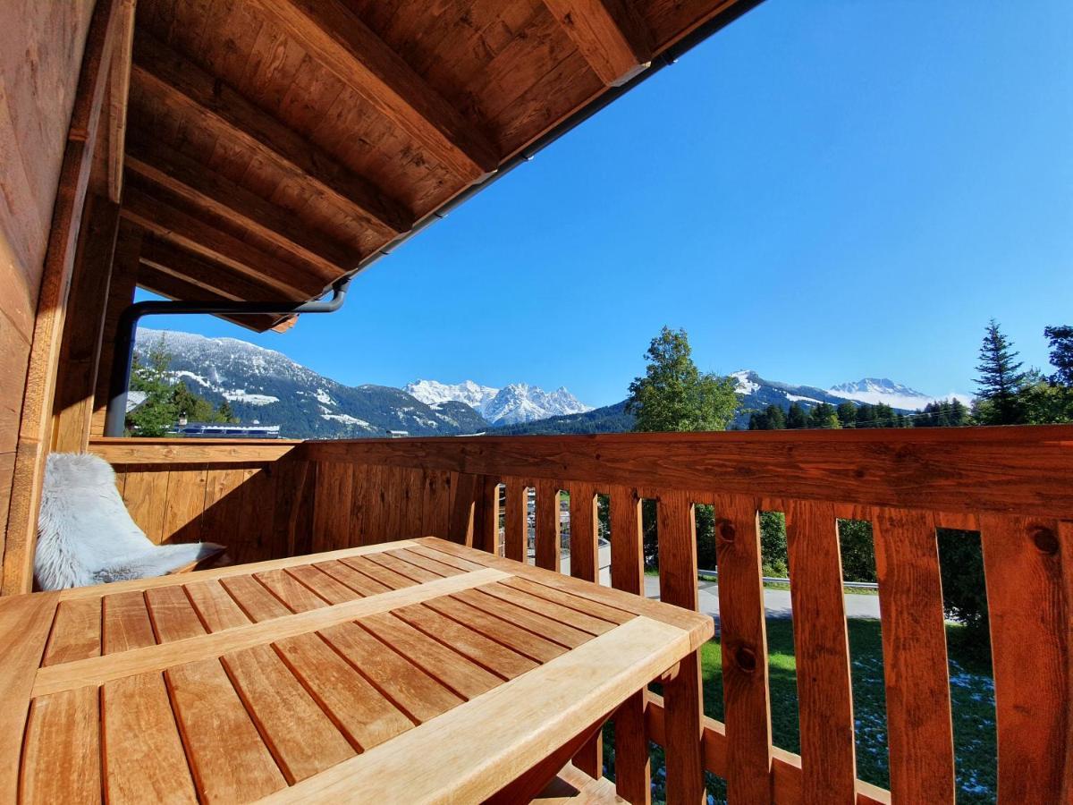 Zeitfrei Chalet Apartments Fieberbrunn Bagian luar foto