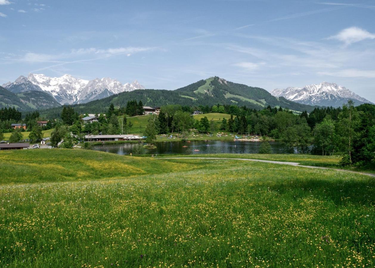 Zeitfrei Chalet Apartments Fieberbrunn Bagian luar foto