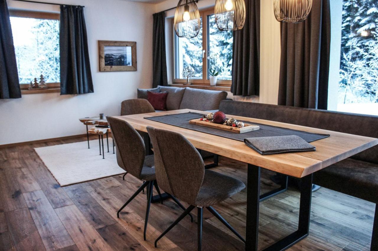 Zeitfrei Chalet Apartments Fieberbrunn Bagian luar foto