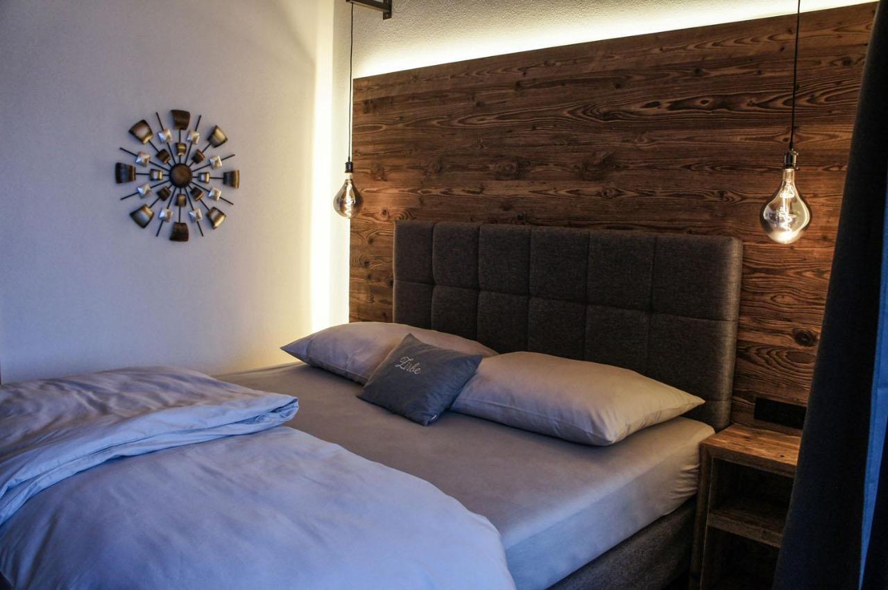 Zeitfrei Chalet Apartments Fieberbrunn Bagian luar foto